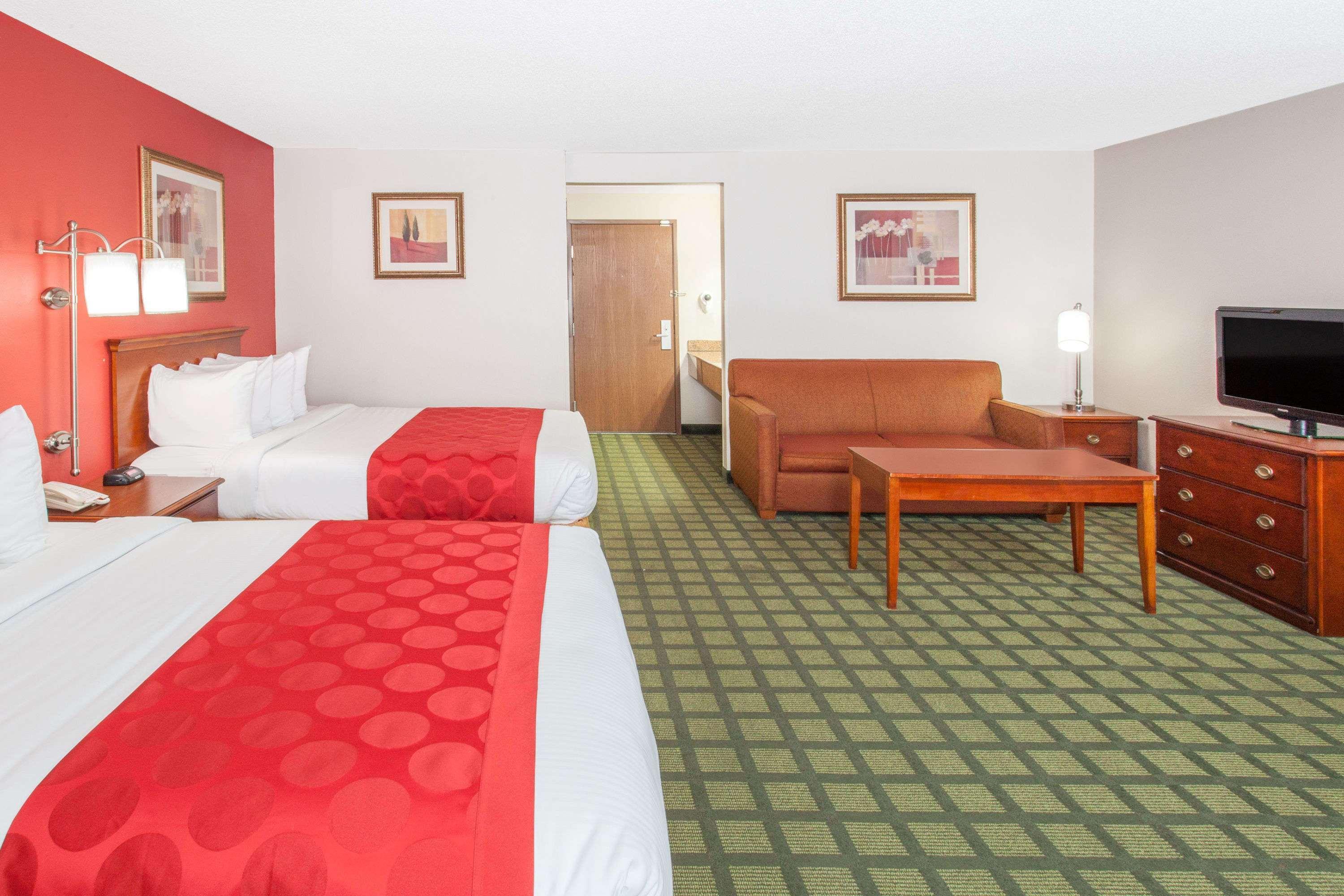 Отель Ramada Limited Decatur Forsyth Экстерьер фото