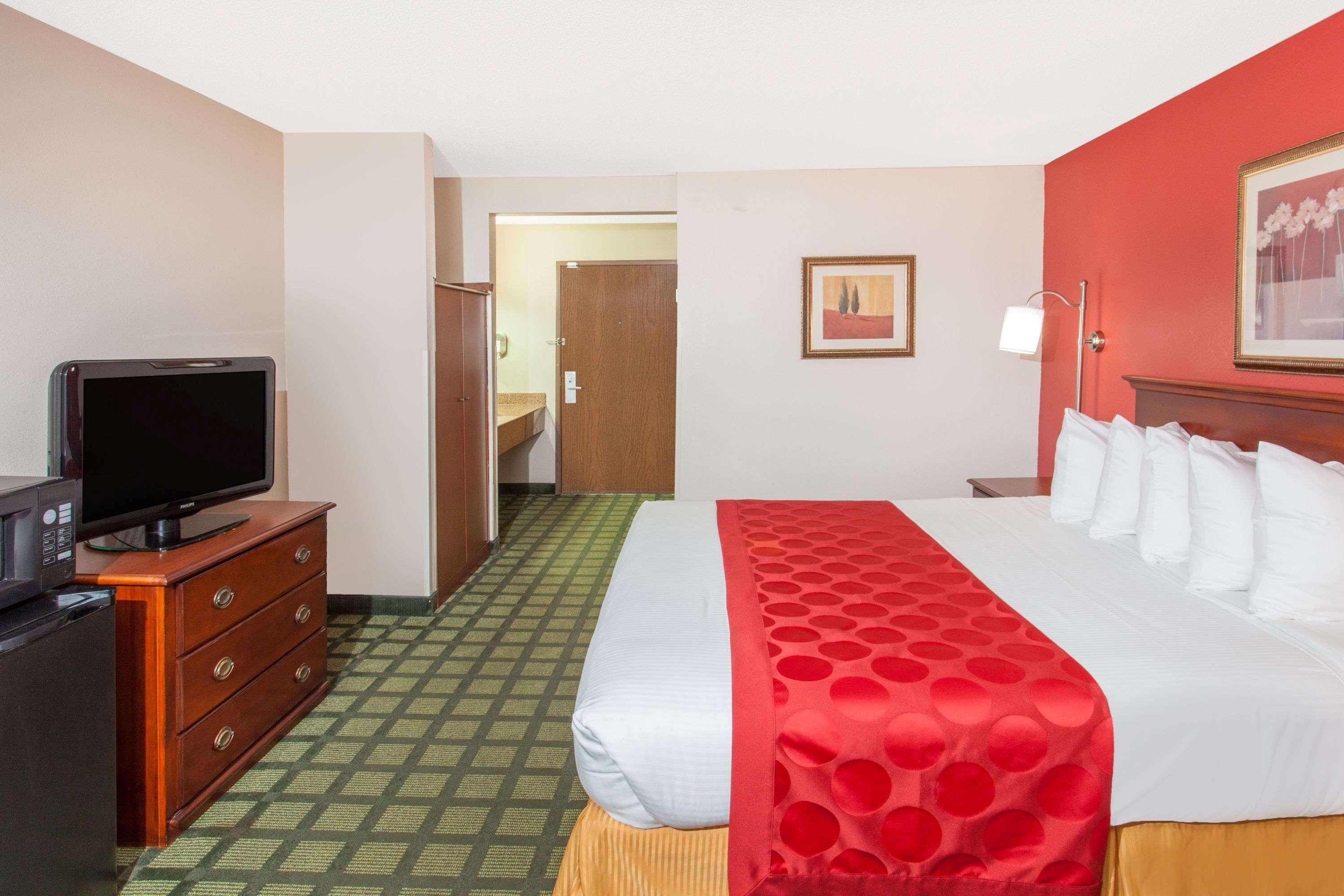 Отель Ramada Limited Decatur Forsyth Экстерьер фото